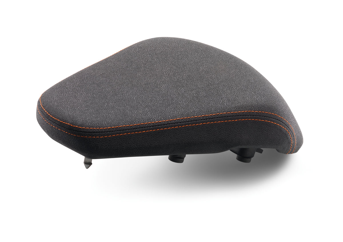 Ergo pillion seat