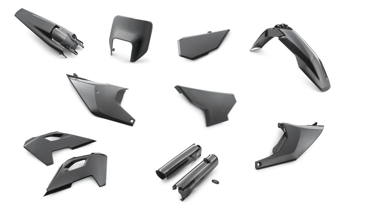 Plastic parts kit