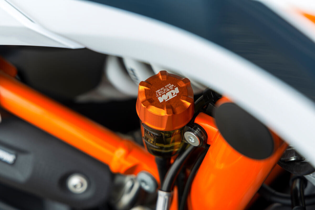 Brake fluid reservoir cap — KTM Street/Adventure 2018-2027