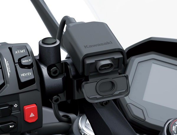 USB-C connection (Z7 Hybrid)